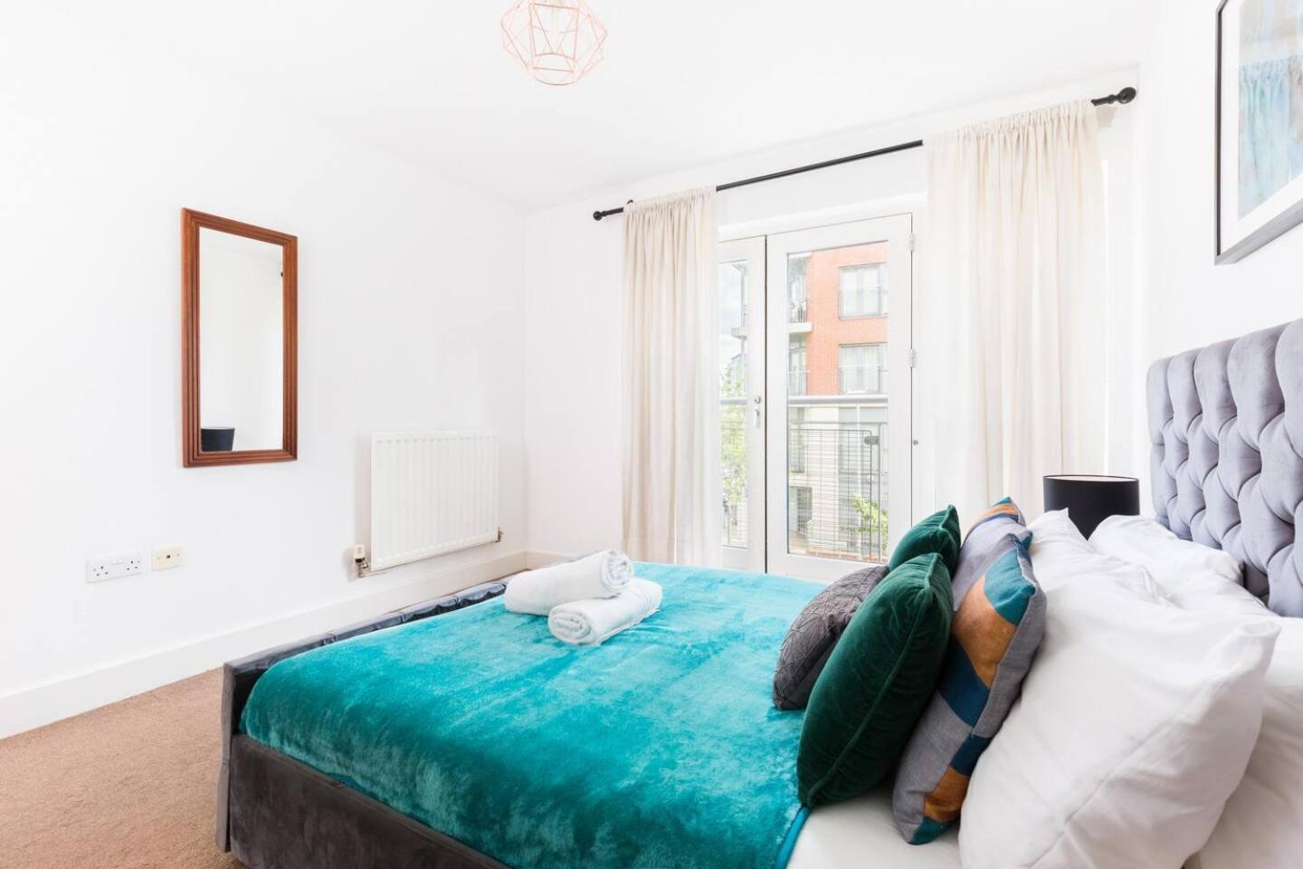 Spacious Centre - Balcony - Smart Tv - Wifi- 448a *